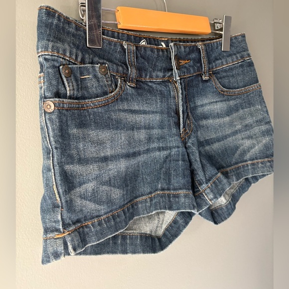 Fox Denim, size 3, blue denim short shorts, summer vintage - Picture 3 of 6